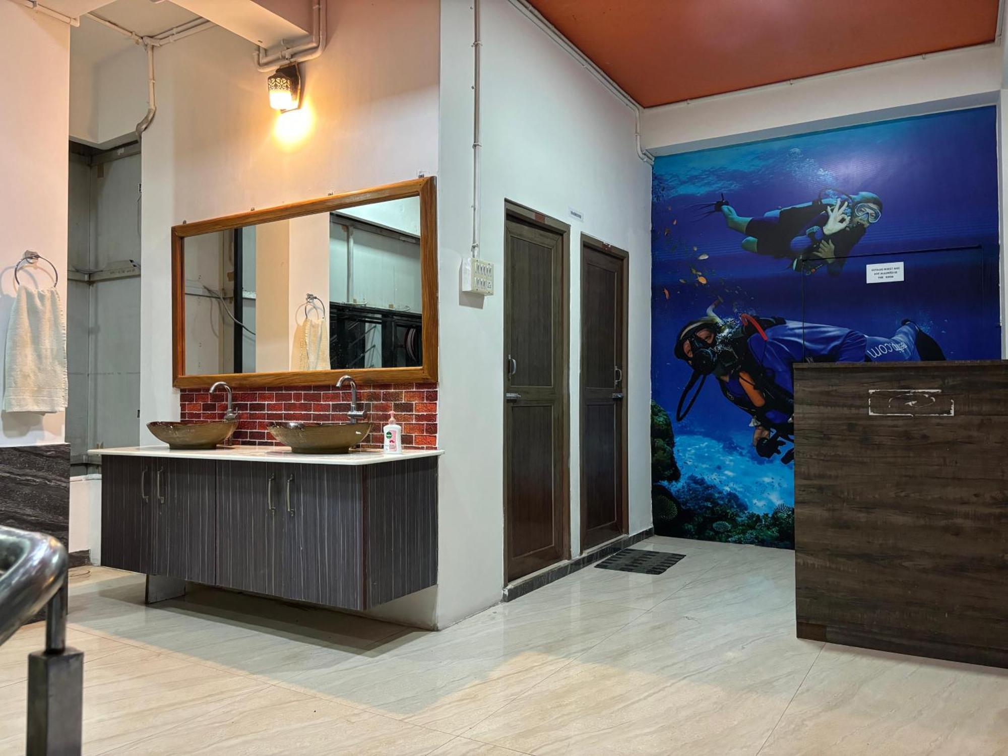 Shadipur The Tamarind Tree Hotel & Restaurant מראה חיצוני תמונה